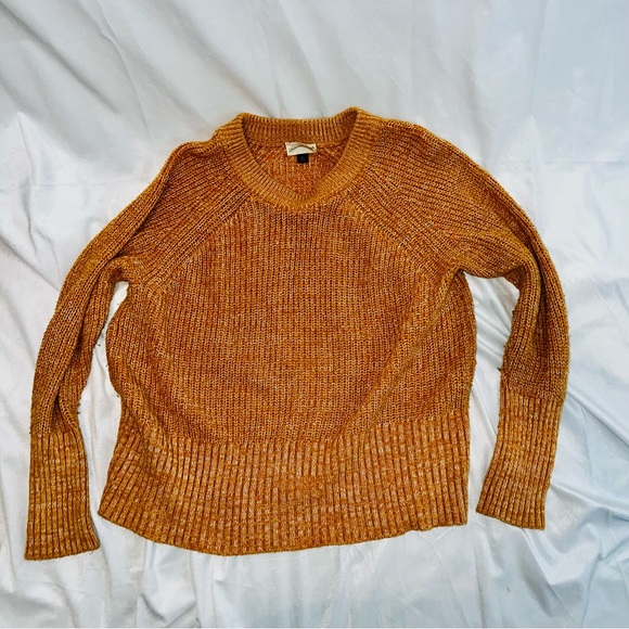 Universal Thread Target Crewneck Sweater Raglan Sleeve Mustard Yellow Women’s XL - Picture 2 of 8